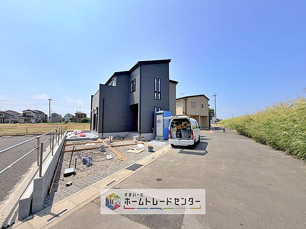 耐震等級最高等級の住宅性能評価書はもちろん、長期優良住宅の認定も受けた高性能な住宅です。長く、安心して住んでいただきたい、だからこそ厳しい第三者のチェックをお願いし、お客様に安心を届けます。