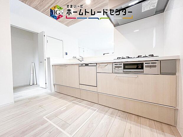 食洗機が標準装備でついています。家事は毎日の事、一日一日は少しの負担軽減でも、その少しを1年で考えれば大きな時間になります。自由に使えるお時間を増やしていただき、その分新居でおくつろぎ下さい。