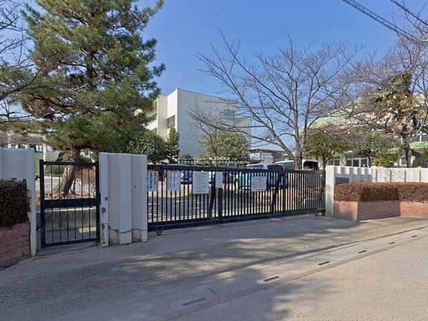 春日部市立立野小学校（約1,120m）