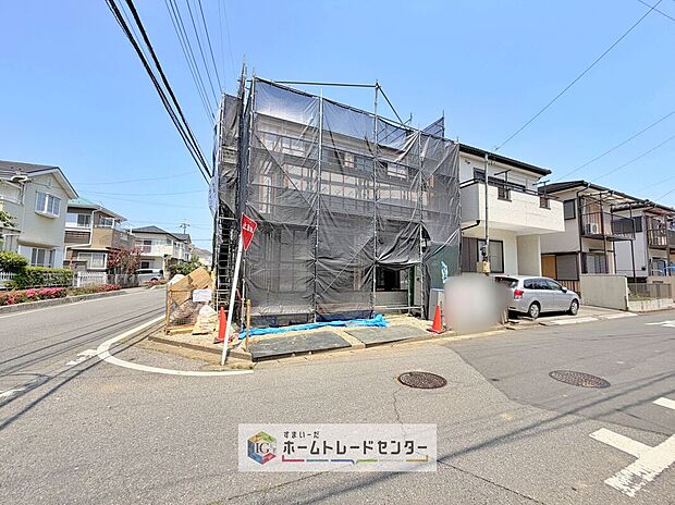 【 現地外観写真】資料請求やご案内も即日対応いたします♪同じ施工例の物件見学や、完成イメージプレゼンテーションも承っております。どのような建物が建つか、間取りの広さは？など気になる点を一つ一つご説明させていただきます。