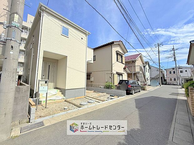 【 前面道路含む現地写真】土日のご予約はもちろん、平日やお仕事のお時間に合わせてのご案内も実施しています。まずはお客様のご都合をお伺いさせて頂き、それに合う形で物件のご紹介をさせていただきます。お気軽にお問い合わせください。