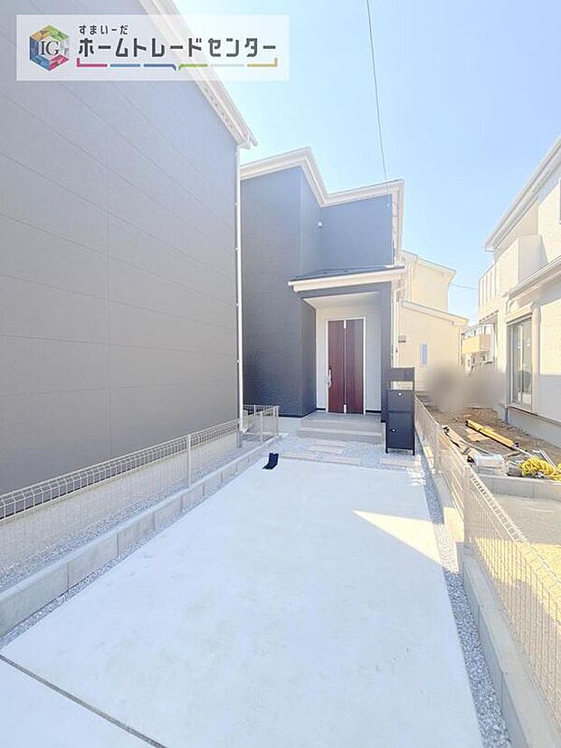 【現地外観写真】土日のご予約はもちろん、平日やお仕事のお時間に合わせての夜間のご案内も実施しています。まずはお客様のご都合をお伺いさせて頂き、それに合う形で物件のご紹介をさせていただきますお気軽にお問い合わせください