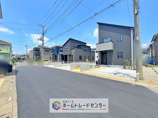 【前面道路含む現地写真】土日のご予約はもちろん、平日やお仕事のお時間に合わせてのご案内も実施しています。まずはお客様のご都合をお伺いさせて頂き、それに合う形で物件のご紹介をさせていただきます。お気軽にお問い合わせください。