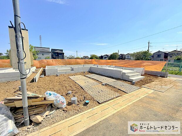 【前面道路含む現地写真】資料請求やご見学は即日対応可能♪陽当りや通風など住みやすさの工夫が満載。資料に載っていない街並みや周辺環境は、ぜひ現地で実際にお確かめください。
