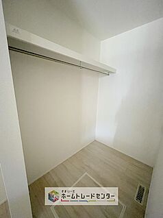 【ウォークインクローゼット】