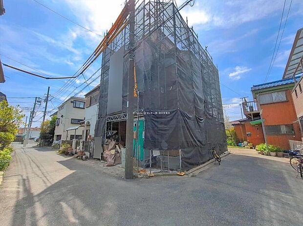 【前面道路含む現地写真】資料請求やご案内も即日対応いたします♪同じ施工例の物件見学や、完成イメージプレゼンテーションも承っております。どのような建物が建つか、間取りの広さは?など気になる点を一つ一つご説明させていただきます。
