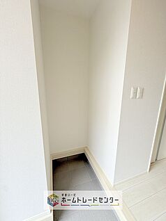 【シューズインクローク】