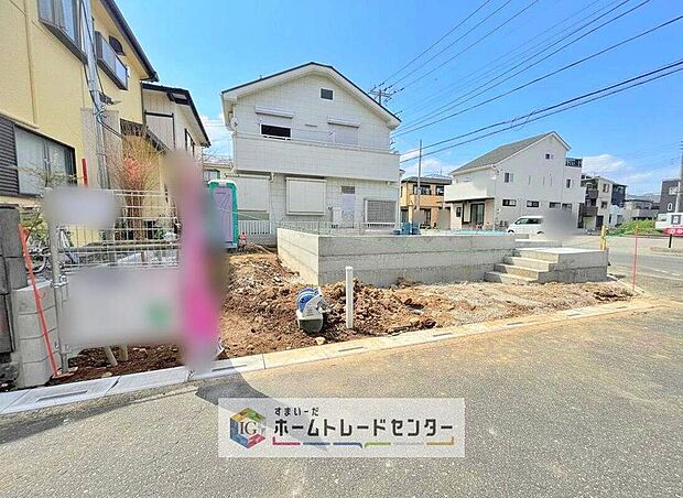 【現地外観写真】資料請求やご案内も即日対応いたします♪同じ施工例の物件見学や、完成イメージプレゼンテーションも承っております。どのような建物が建つか、間取りの広さは？など気になる点を一つ一つご説明させていただきます。
