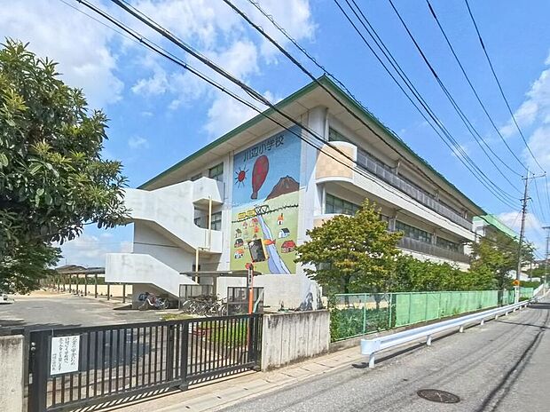 春日部市立川辺小学校（約400m）