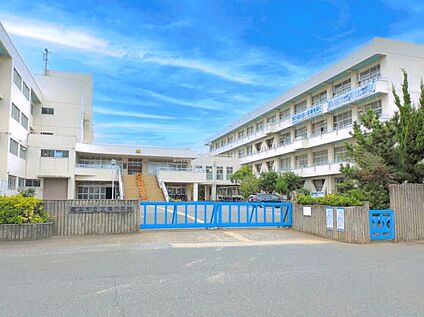 越谷市立北陽中学校 1130ｍ(徒歩15分)