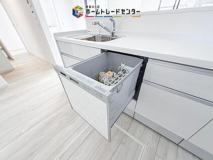 【食器洗浄乾燥機】