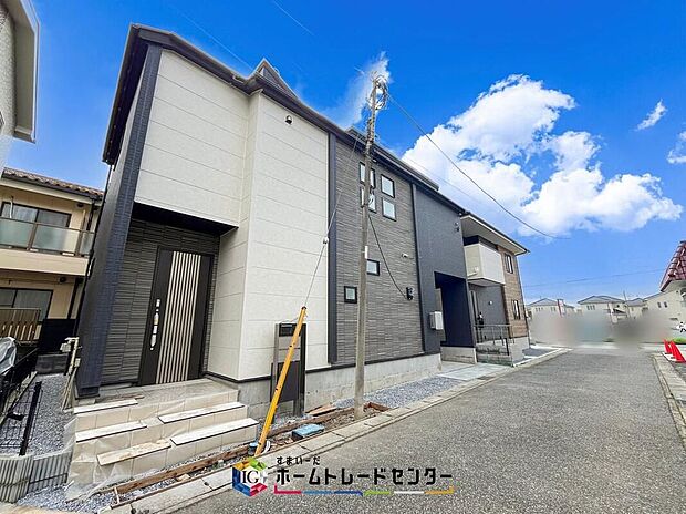 【前面道路含む現地写真】土日のご予約はもちろん、平日やお仕事のお時間に合わせてのご案内も実施しています。まずはお客様のご都合をお伺いさせて頂き、それに合う形で物件のご紹介をさせていただきます。お気軽にお問い合わせください。