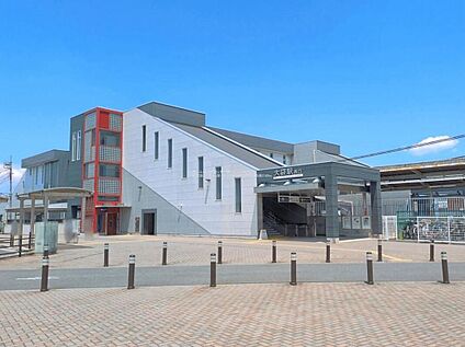 大袋駅 2100m(徒歩27分)