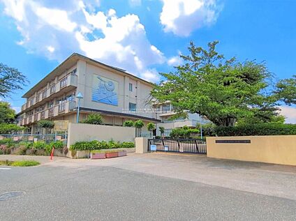 越谷市立大袋北小学校 270ｍ(徒歩4分)