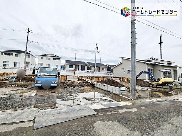 ◆◇住人以外の車の進入も少なく、小さなお子様を持つご家庭にも安心。カースペースを広く確保したので、愛車のお手入れもしやすくなっております。
