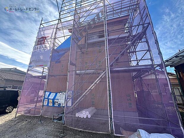 【現地外観写真】WIC、シューズクロークなど大型収納も充実！全室6帖以上のゆとりの設計♪