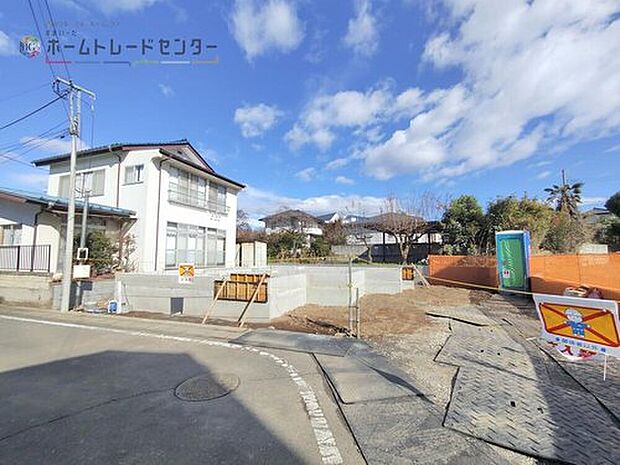 【現地外観写真】◆休日にご家族揃ってご見学はいかがでしょうか♪実際の現地を見てみると図面などではわからない、新たな発見もありますのでまずはお気軽にお問い合わせください!