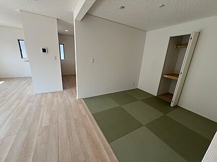 【リビング以外の居室】