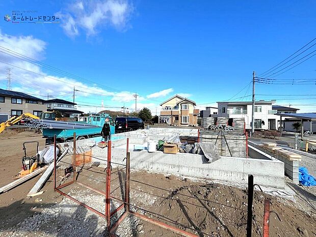 【現地外観写真】◆休日にご家族揃ってご見学はいかがでしょうか♪実際の現地を見てみると図面などではわからない、新たな発見もありますのでまずはお気軽にお問い合わせください！