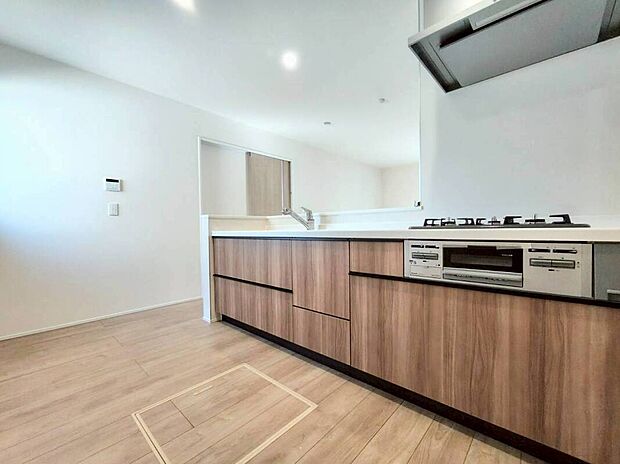 【キッチン】6号棟