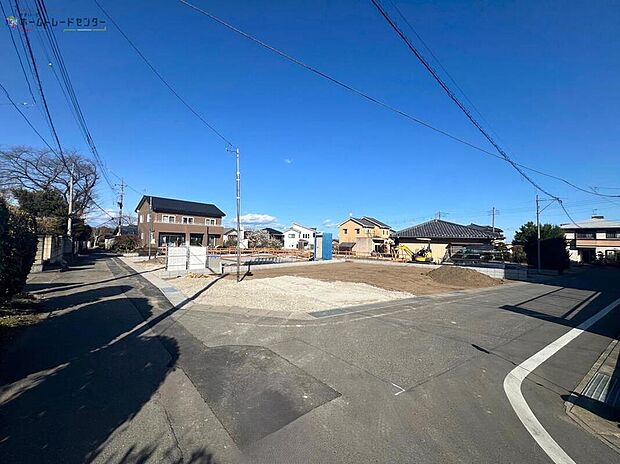 【前面道路含む現地写真】どんな家が建つのか楽しみですね♪
