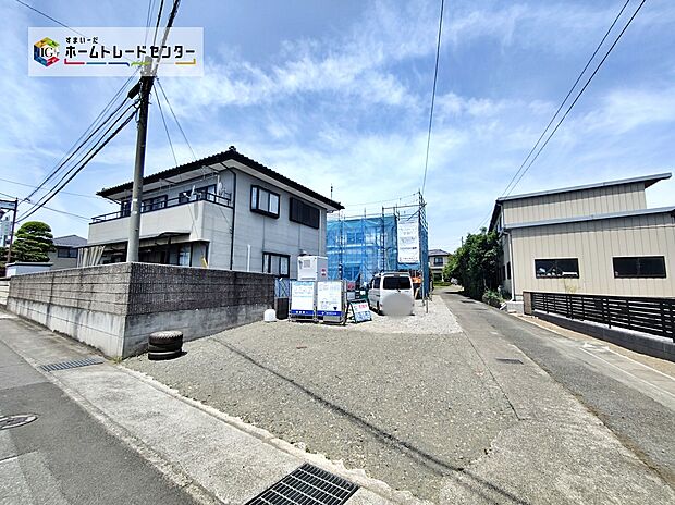 【現地外観写真】◆資料送付・ご見学即対応！ご不明点等、スタッフがしっかりと説明させていただきますので、安心して現地をご覧ください！
現地（2026年4月）撮影