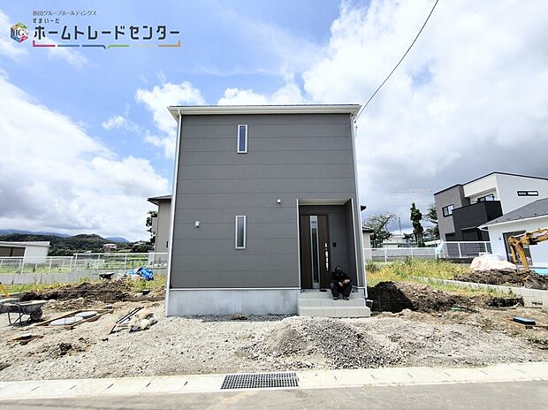 【前面道路含む現地写真】◆当日のご見学予約も承ります。ご不明点等、スタッフがしっかりと説明させていただきます！
