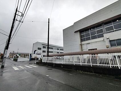 玉村町立南中学校 550ｍ(徒歩7分)