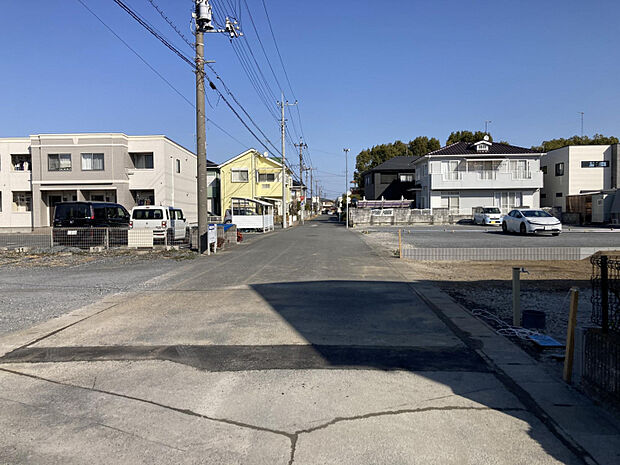 前面道路　約6.0m公道　