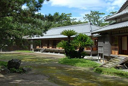 沼津御用邸記念公園 500ｍ(徒歩７分)