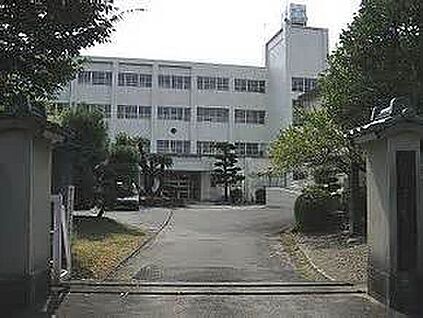 西益津中学校 1585ｍ(徒歩20分)