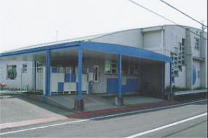 藤岡幼稚園 110ｍ(徒歩２分)