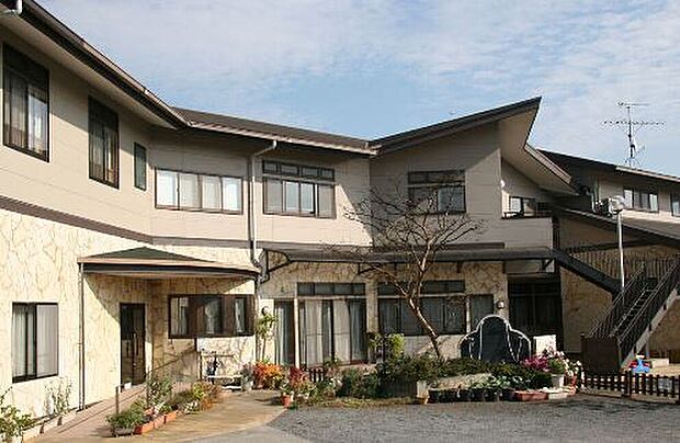 あいわ保育園(約120m)