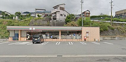 セブンイレブン富士川駅前店 350ｍ(徒歩５分)