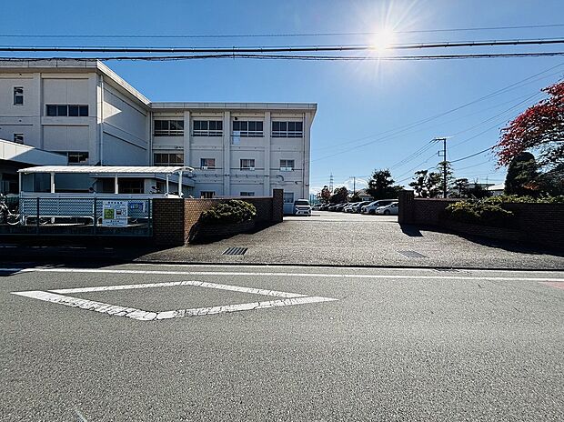 清水町立清水西小学校（約1,102m）