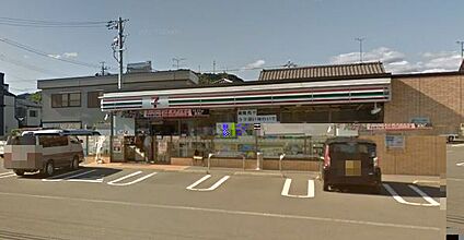 セブンイレブン五十海店 550ｍ(徒歩７分)