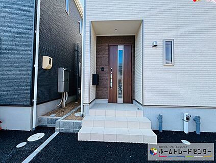 玄関ポーチ