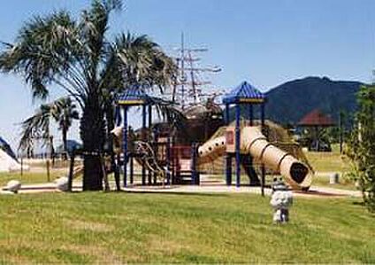 広野海浜公園 250ｍ(徒歩４分)