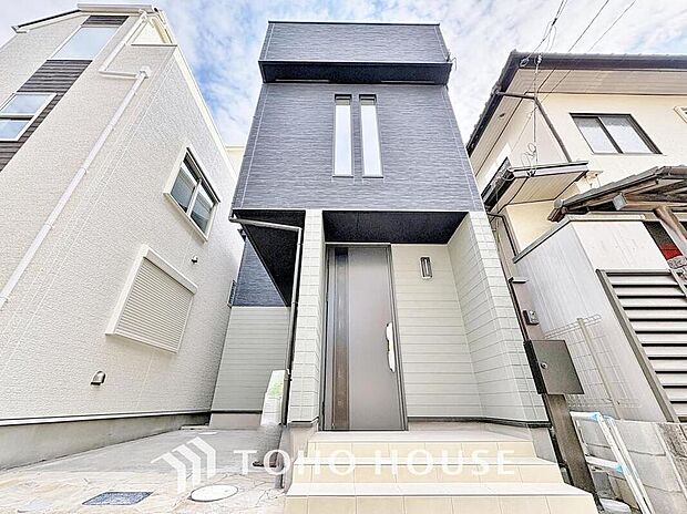 【外観】
お客様の求める本当の「住み心地」とは何なのか。そのための一手間一工夫を惜しみません。