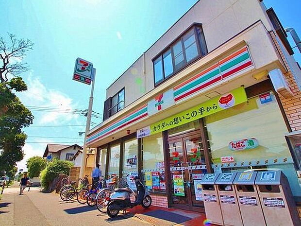 セブンイレブン 検見川浜店（約586m）
