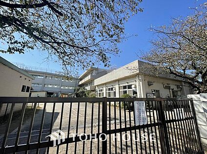 市川市立若宮小学校 415m