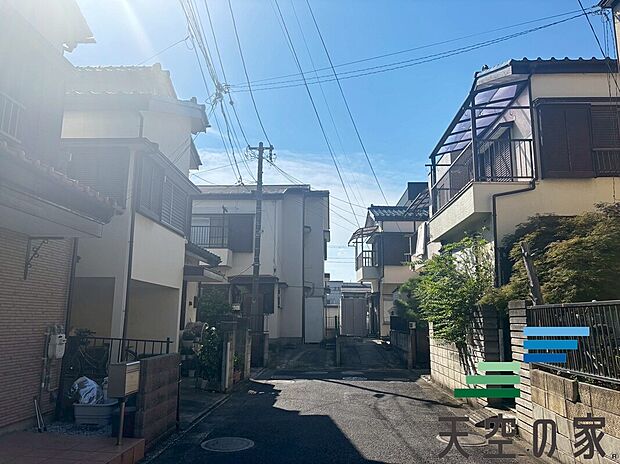 【前面道路】前面道路です。