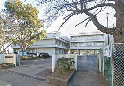 飯山満中学校 600m