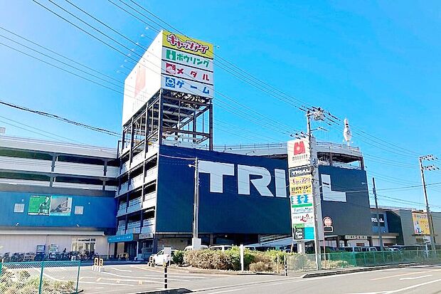 トライアル八千代店(約1,400m)
