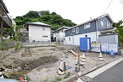 金沢文庫駅徒歩15分。敷地48坪の大型4LDKの新築戸建です。