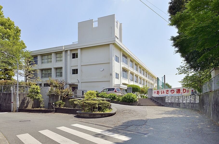 【学校】桜山中学校