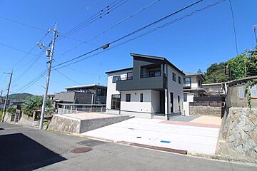 呉市焼山東２丁目 外観