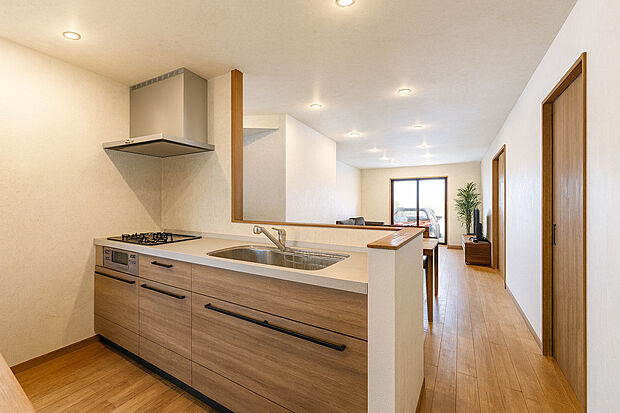 【イメージパース】キッチン(1号地)
対面式のキッチンなのでお子様の様子を見ながらやご家族との会話を楽しみながら家事ができます!