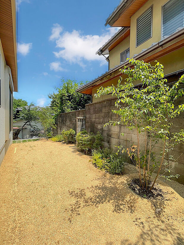 【施工例】お庭:物干しスペースやBBQなど、使い勝手様々なお庭付き!