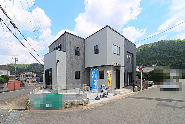 【充実設備】ウォシュレット・システムキッチン・浴室暖房換気乾燥機・食器洗い乾燥機・全居室Low-E複層ガラス…等